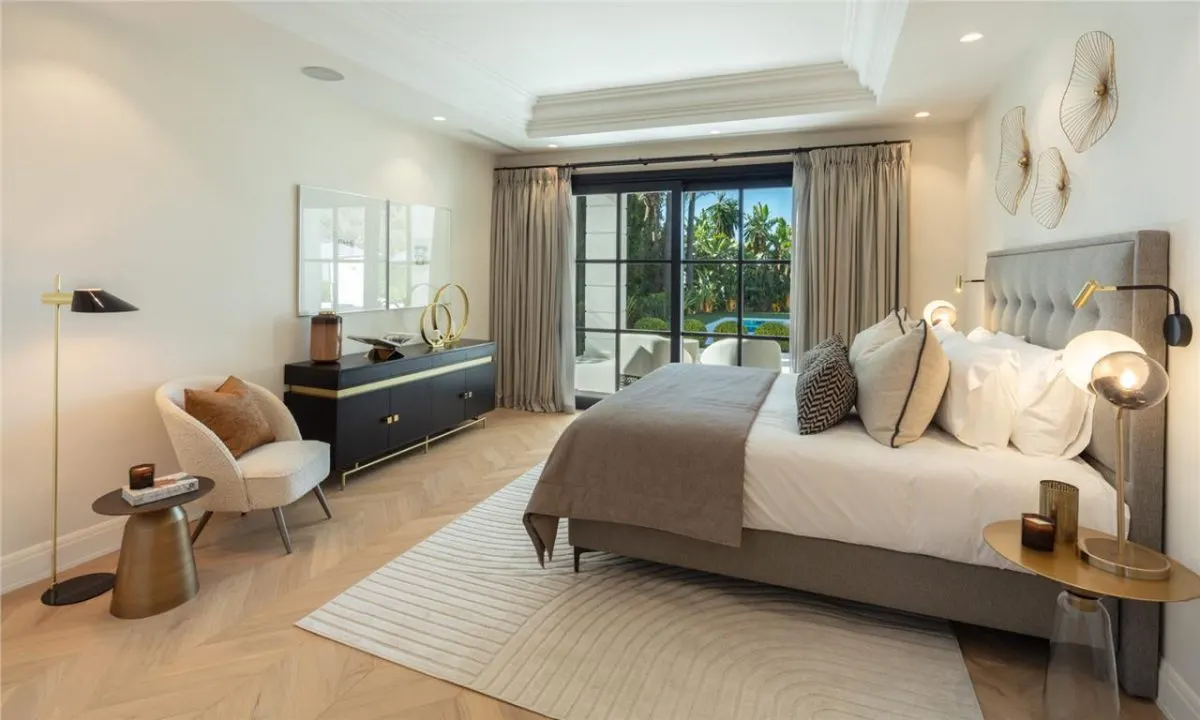 Marbella Prime Architectural Villa — Costa del Sol view 12
