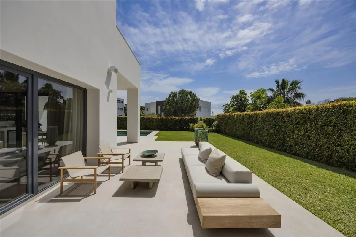 Villa Horizon 70 — El Madroñal Private Estate, Benahavis view 11