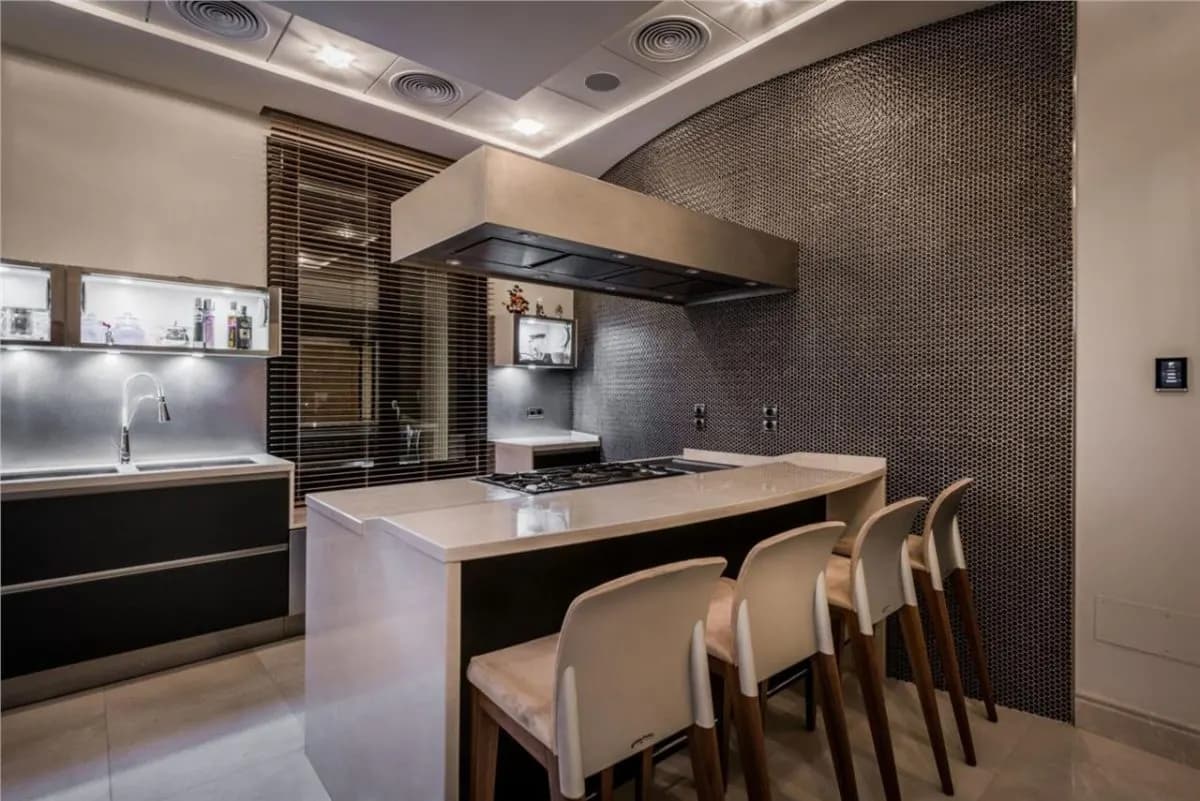 Villa Horizon 30 — Golden Mile Private Estate, Marbella view 8