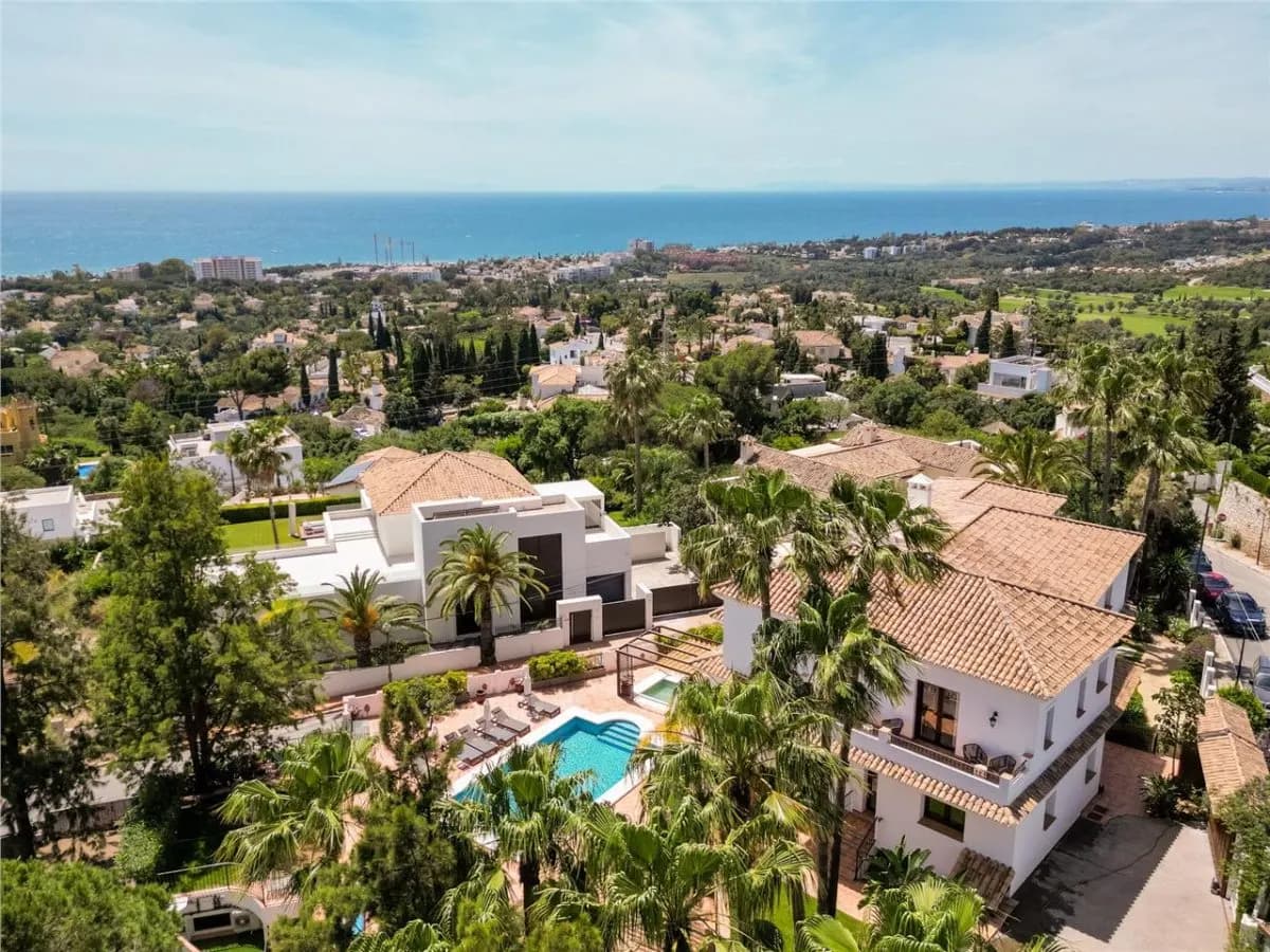 Contemporary Mediterranean Villa 131 — Los Monteros, Marbella view 6
