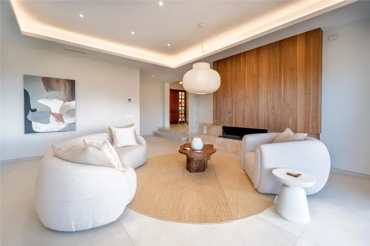 Contemporary Mediterranean Villa 131 — Los Monteros, Marbella view 9
