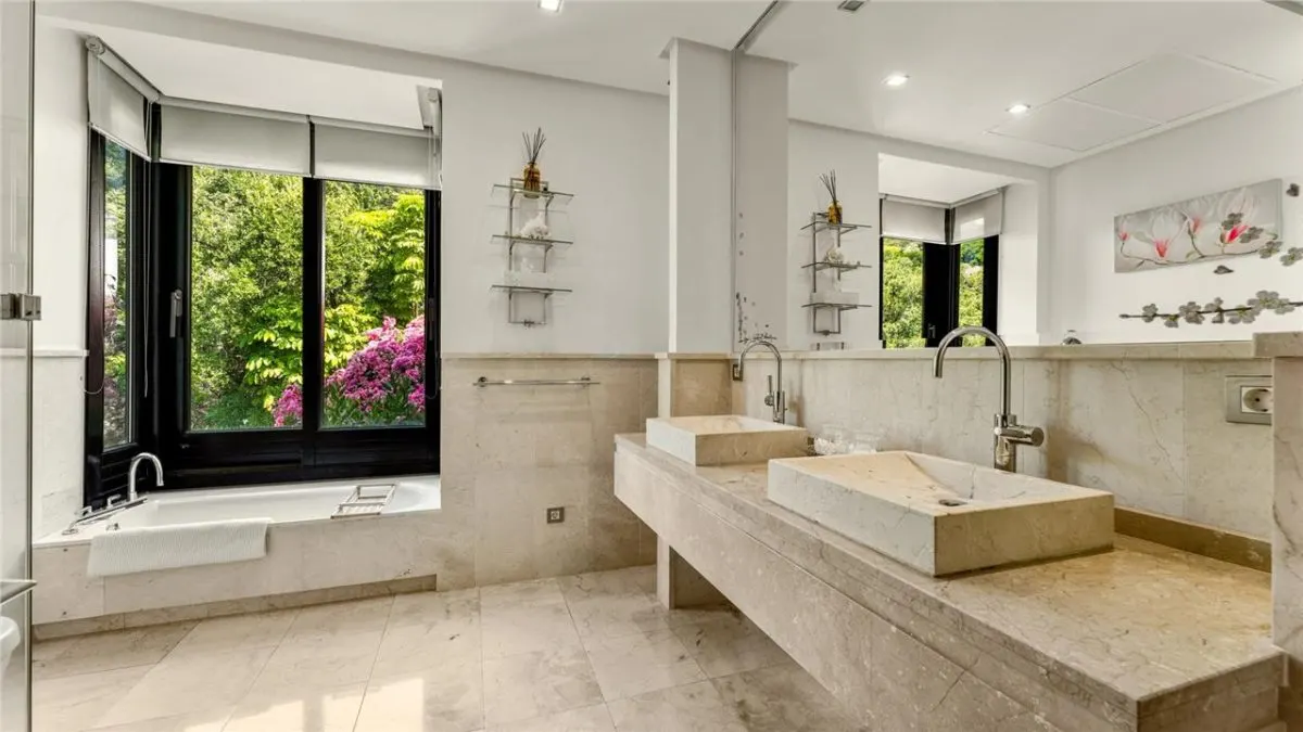 Villa Horizon 77 — El Madroñal Private Estate, Benahavis view 11
