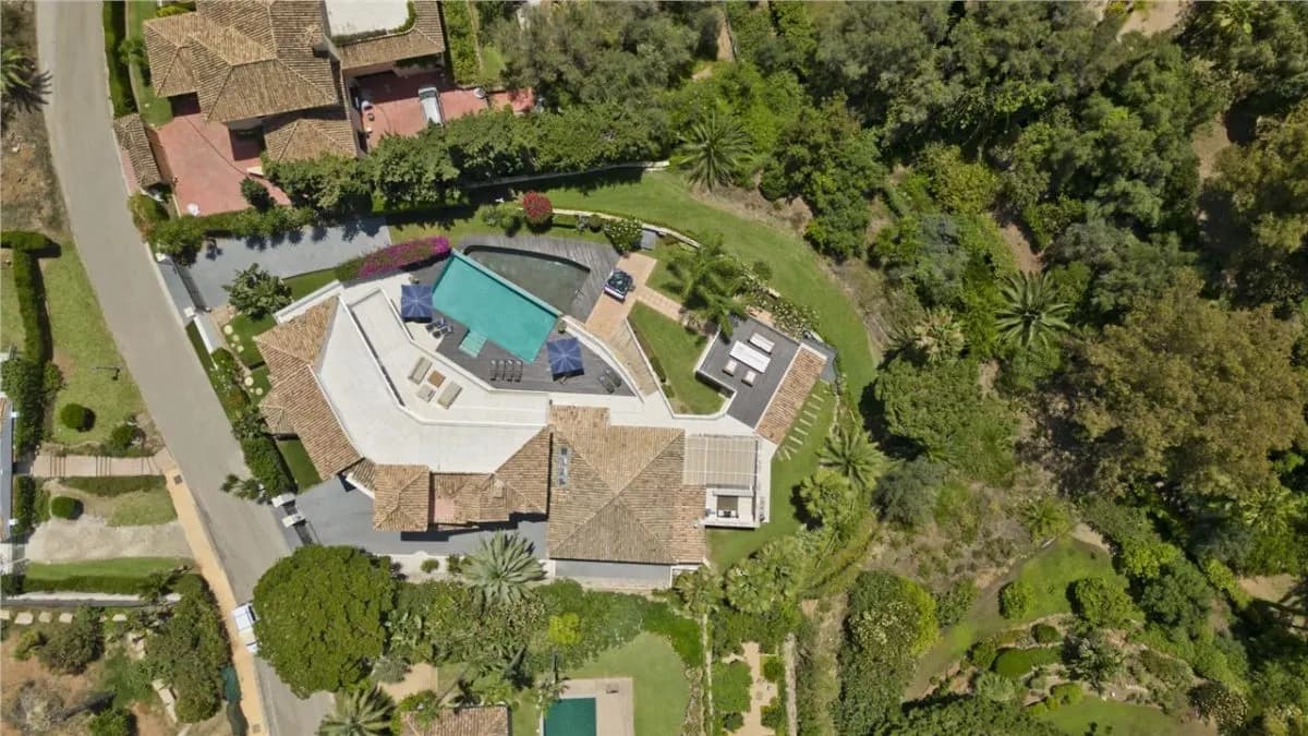 The Golden Mile Architectural Residence 154 — Marbella view 3