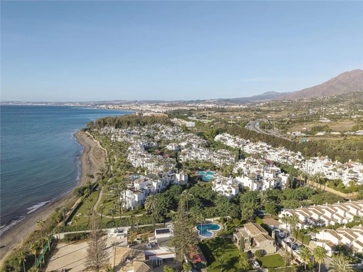 Executive Coastal Residence 78 — El Paraíso, Estepona view 3