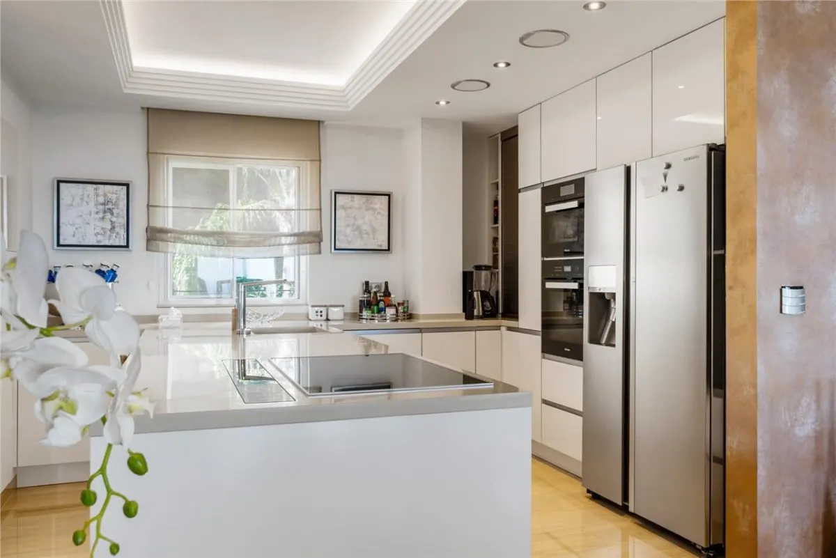 Panoramic Horizon Penthouse 80 — San Pedro Beachside, Benahavis view 17