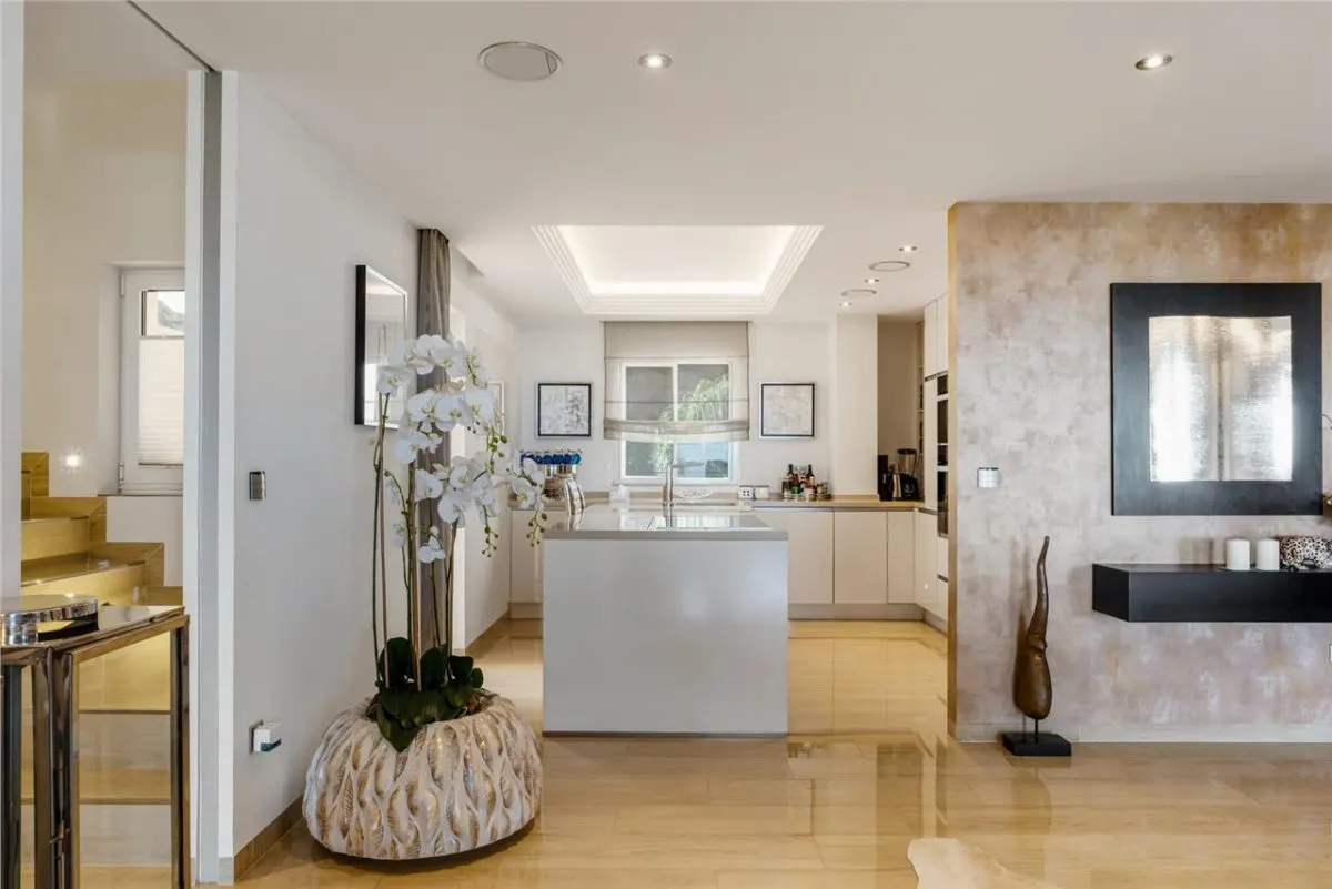 Panoramic Horizon Penthouse 80 — San Pedro Beachside, Benahavis view 18