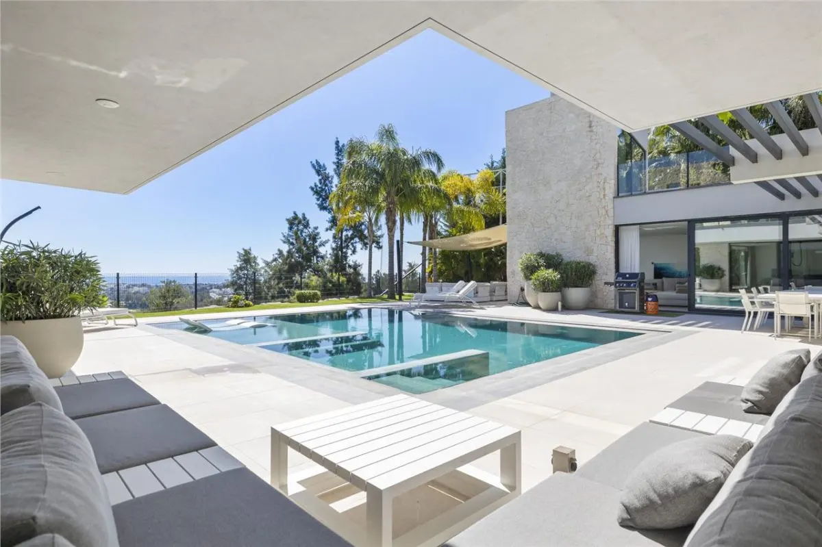Private Belvedere Estate 128 — Capanes del Golf, Benahavis view 5
