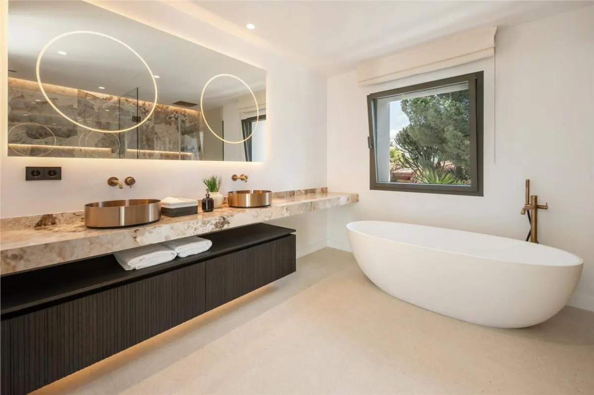 The El Madroñal Architectural Residence 50 — Benahavis view 12