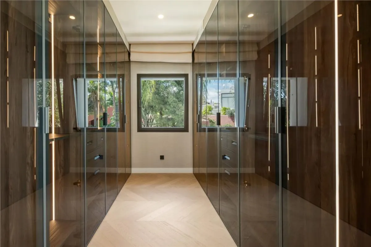 The El Madroñal Architectural Residence 50 — Benahavis view 13