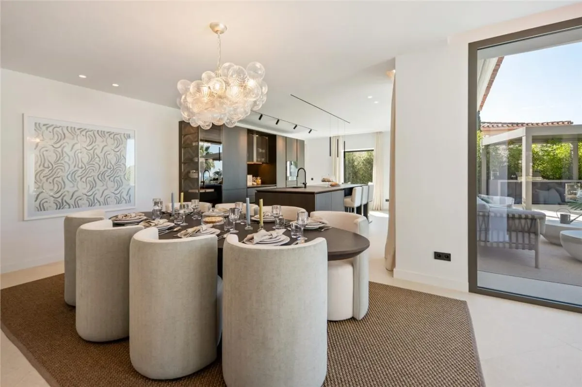 The El Madroñal Architectural Residence 50 — Benahavis view 5