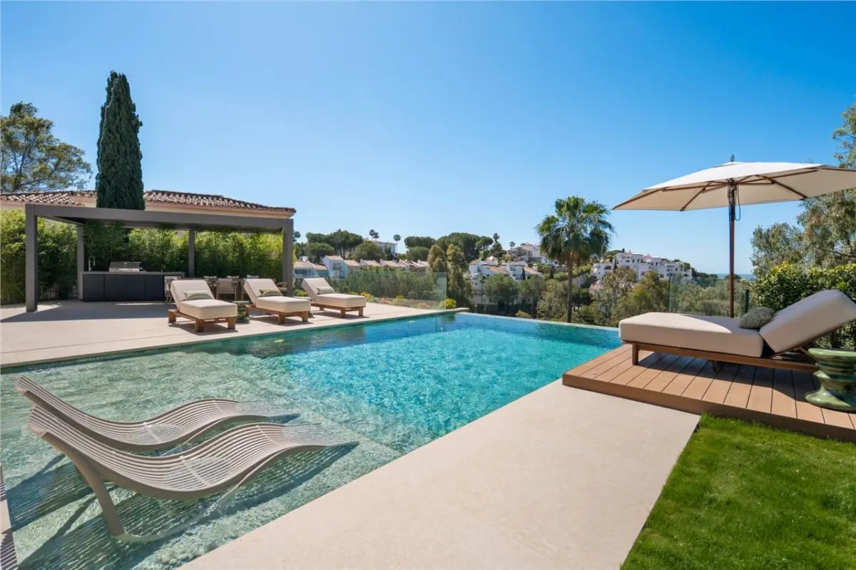 The El Madroñal Architectural Residence 50 — Benahavis view 9