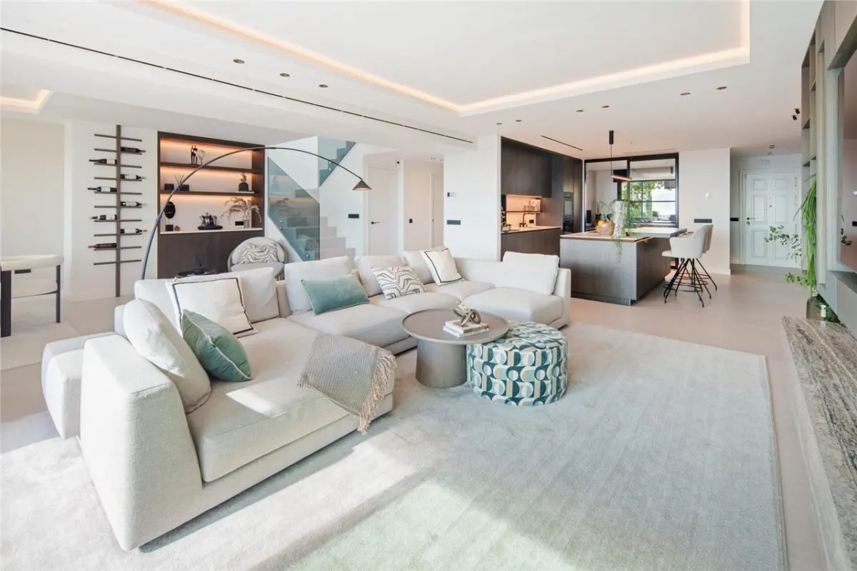 Panoramic Horizon Penthouse 93 — Nagüeles, Benahavis view 6