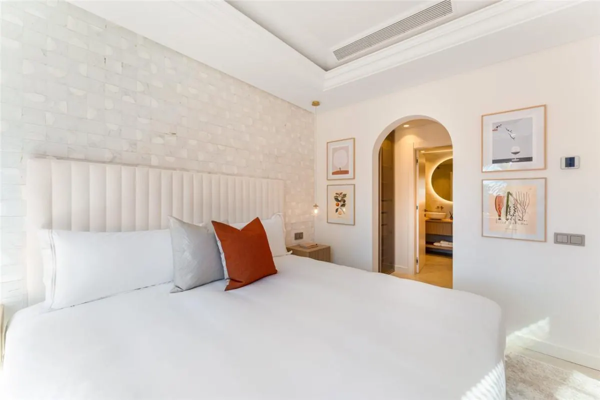 Panoramic Coastal Penthouse 167 — El Paraíso, Estepona view 16