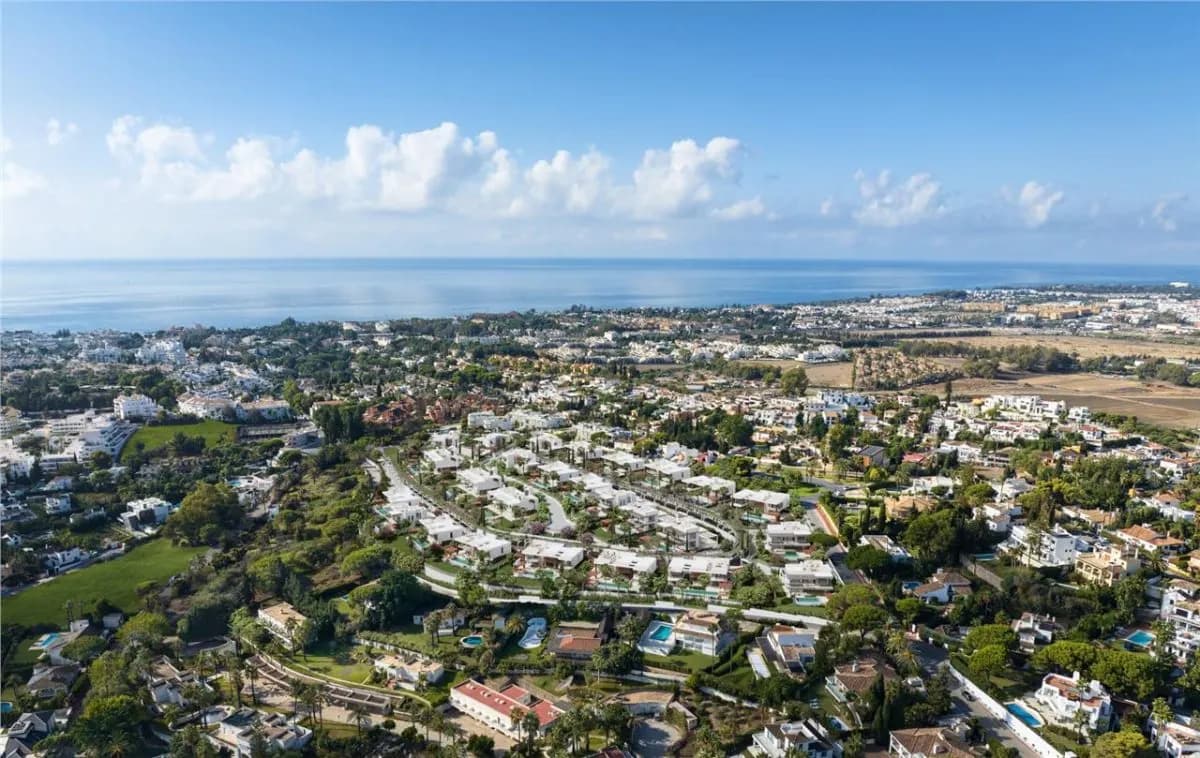 The Altos de Puente Romano Architectural Residence 70 — Marbella view 15