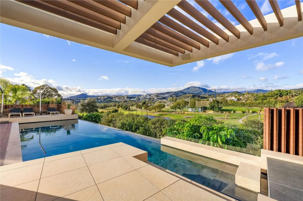 Contemporary Mediterranean Villa 59 — Marbella East, Marbella view 16