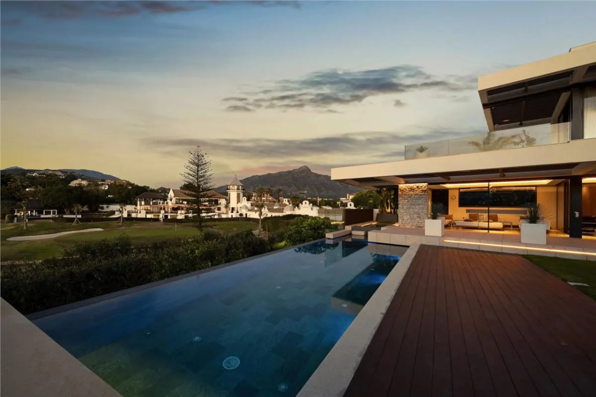 Contemporary Mediterranean Villa 59 — Marbella East, Marbella view 25