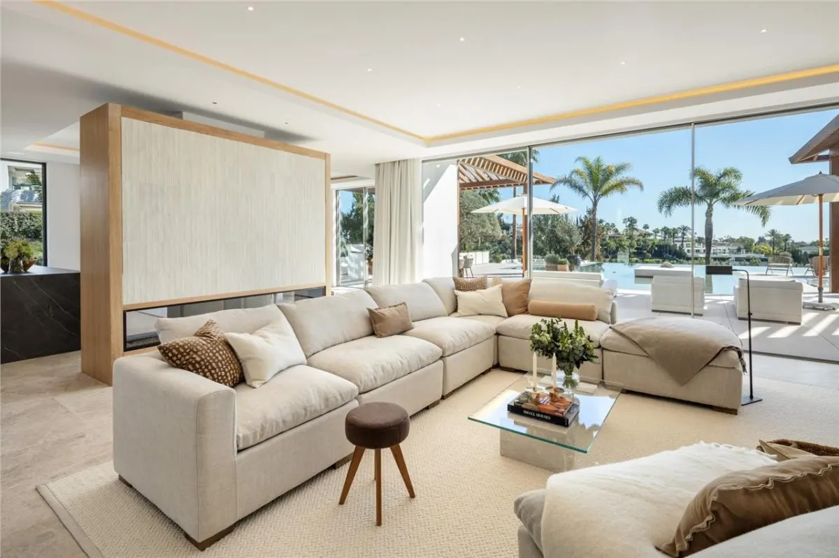 Villa Horizon 36 — Sierra Blanca Private Estate, Marbella view 4