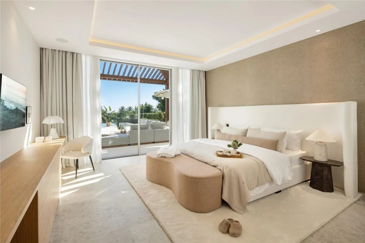 Villa Horizon 36 — Sierra Blanca Private Estate, Marbella view 9