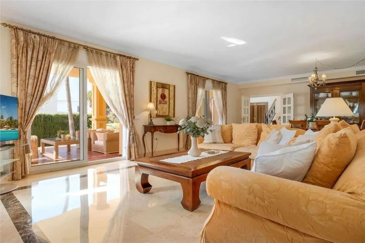Villa Horizon 99 — Golden Mile Private Estate, Marbella view 7