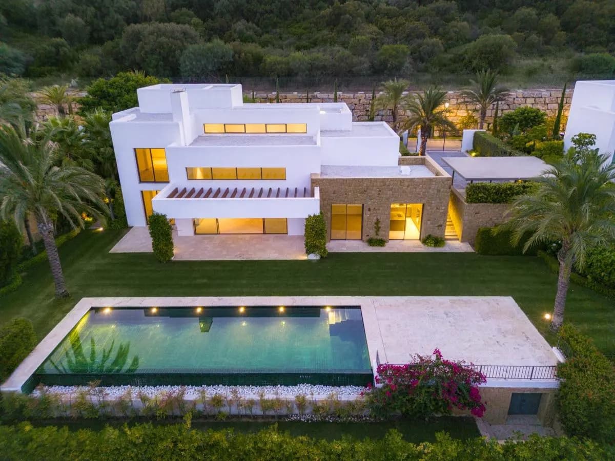 Contemporary Mediterranean Villa 99 — Doña Julia, Casares — Photograph 1