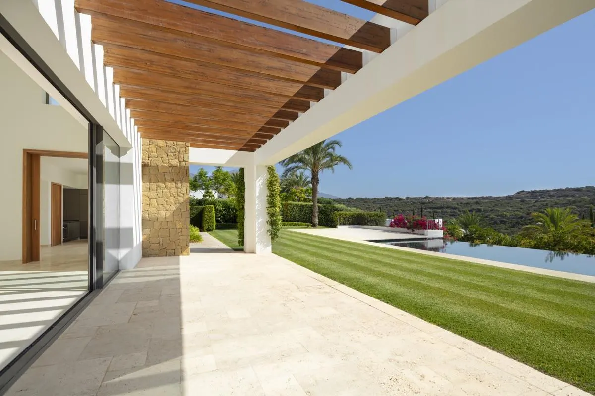 Contemporary Mediterranean Villa 99 — Doña Julia, Casares view 11
