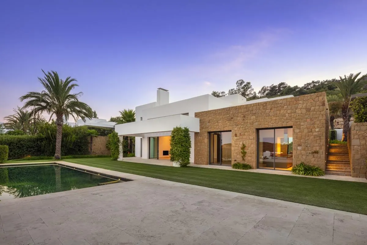 Contemporary Mediterranean Villa 99 — Doña Julia, Casares view 23