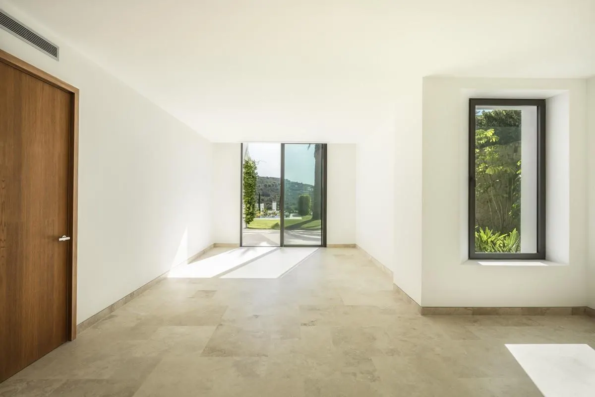 Contemporary Mediterranean Villa 99 — Doña Julia, Casares view 8