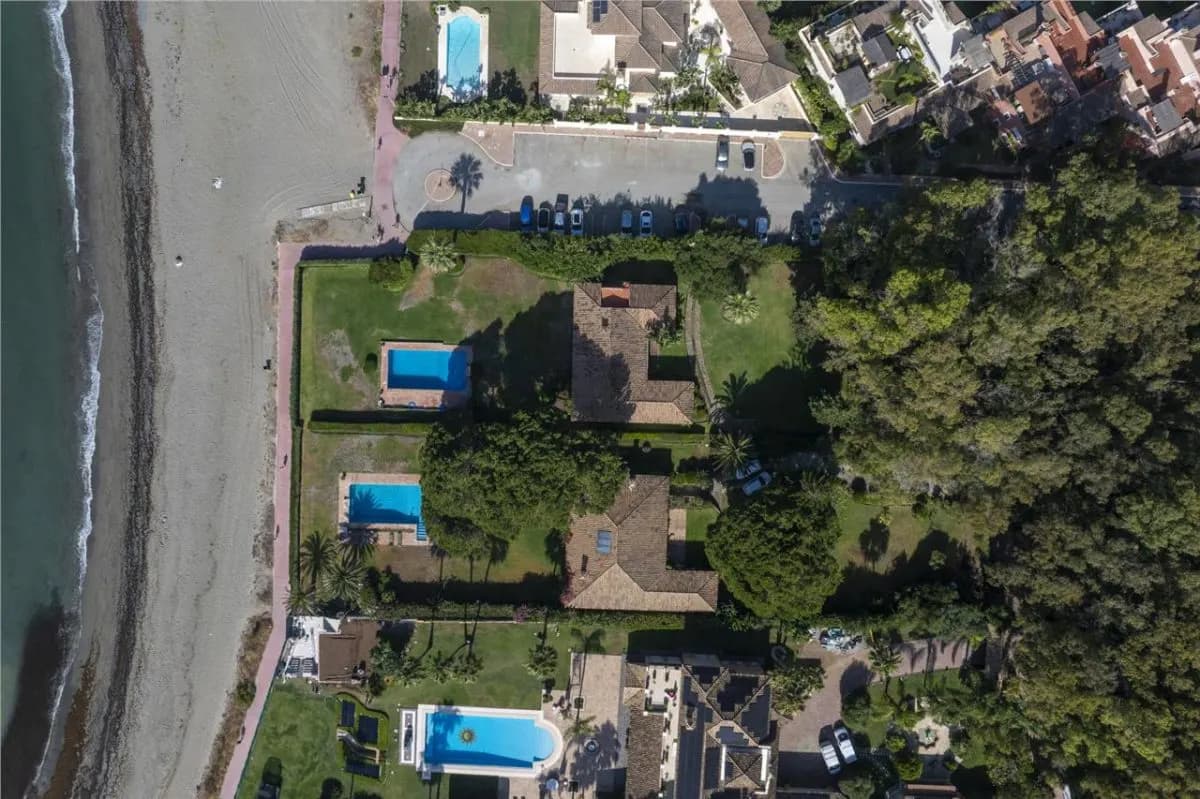 Villa Horizon 98 — Sierra Blanca Private Estate, Estepona view 17
