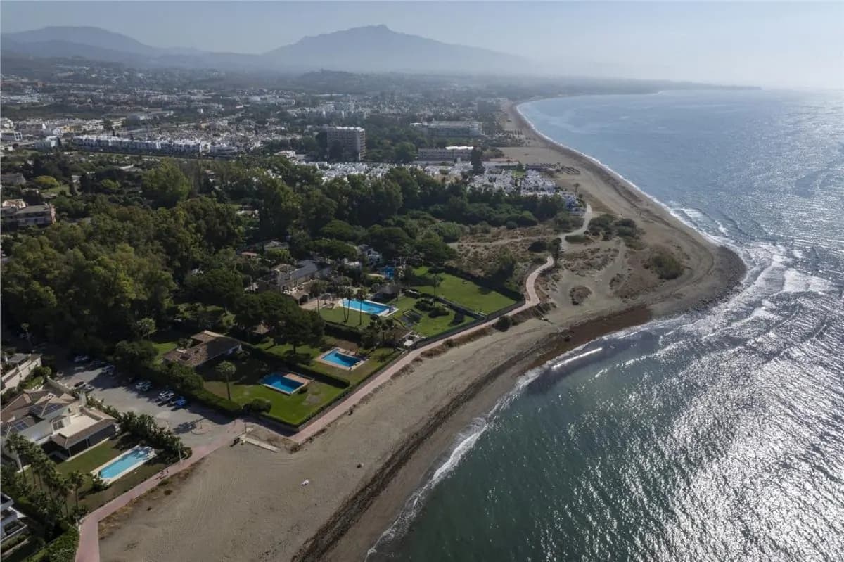 Villa Horizon 98 — Sierra Blanca Private Estate, Estepona view 19