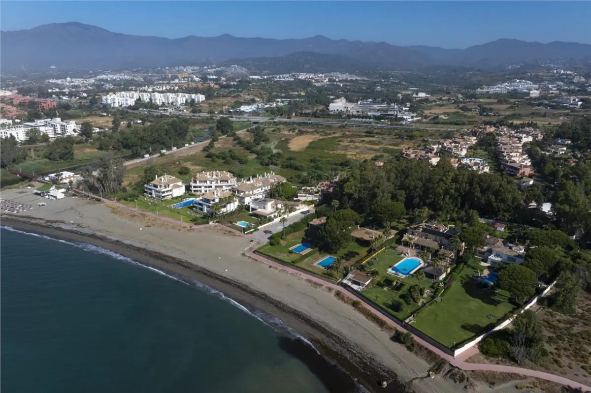 Villa Horizon 98 — Sierra Blanca Private Estate, Estepona view 21