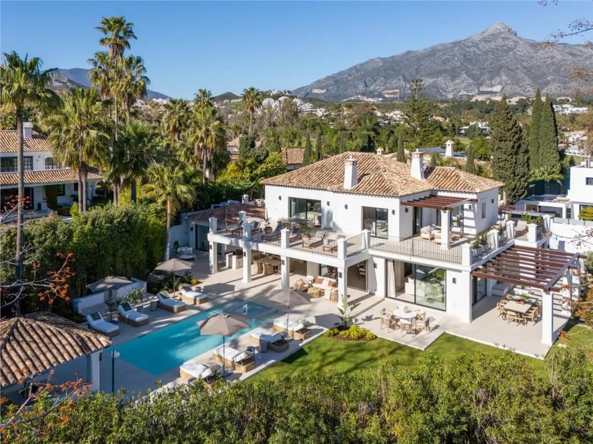 Villa Horizon 65 — Nueva Andalucía Private Estate, Marbella — Photograph 1