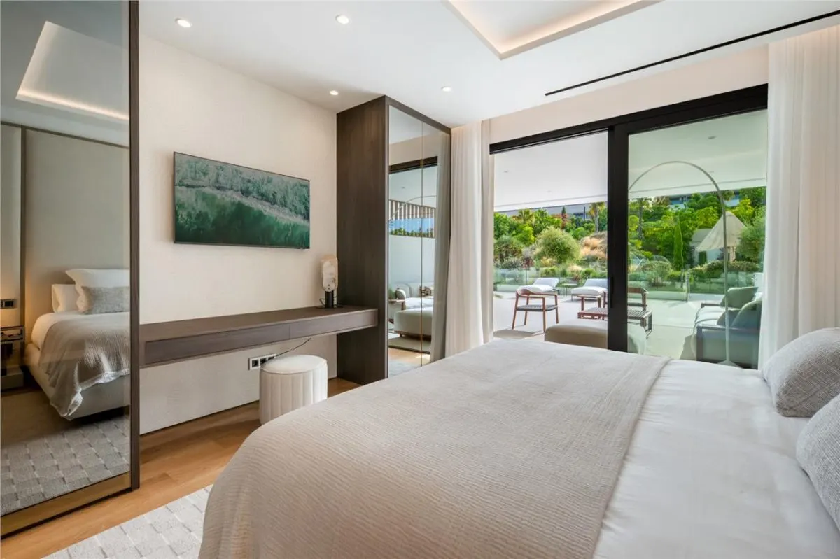 Villa Horizon 97 — Rio Real Private Estate, Marbella view 3