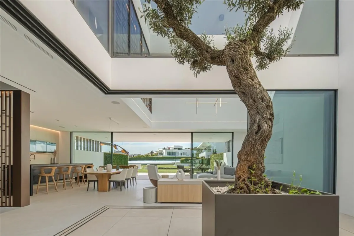 Private Belvedere Estate 60 — Marbesa, Marbella view 18