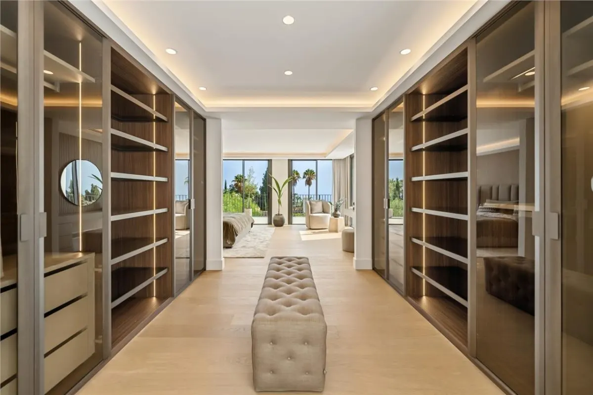 Villa Horizon 47 — Los Monteros Private Estate, Marbella view 13