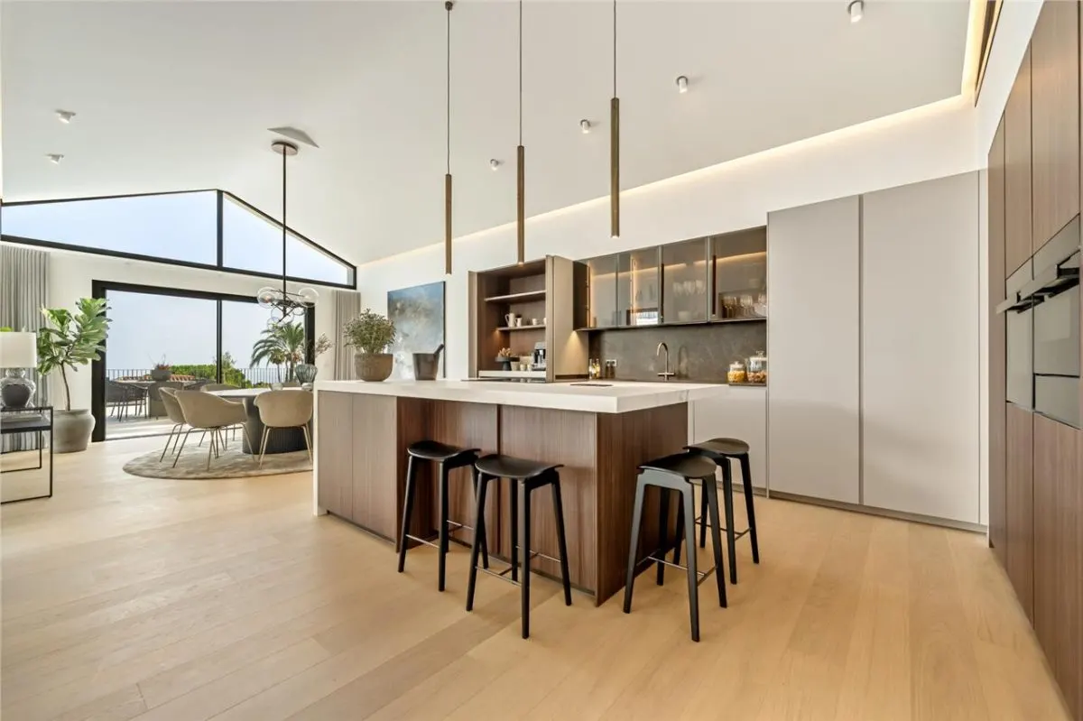 Villa Horizon 47 — Los Monteros Private Estate, Marbella view 7