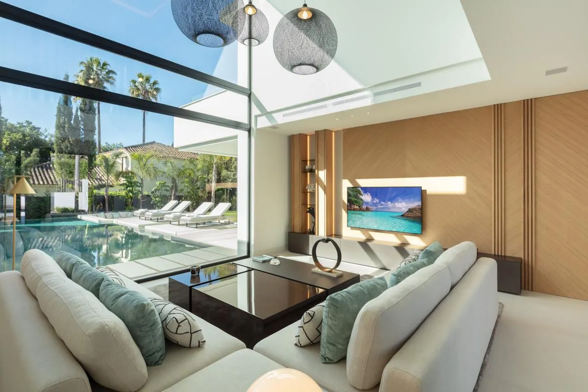 The Los Monteros Architectural Residence 66 — Marbella view 3