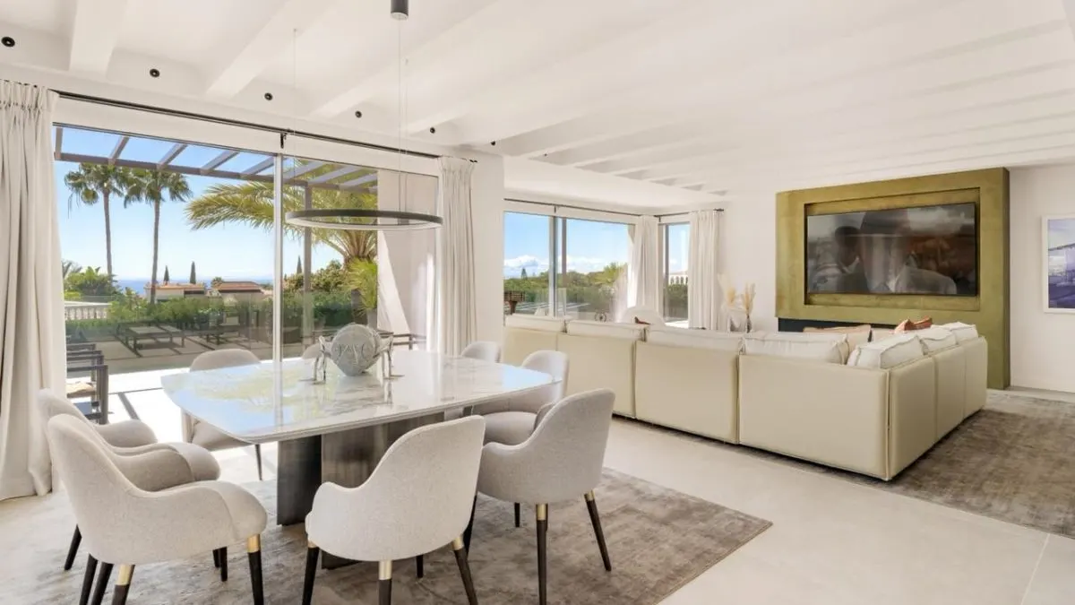 Contemporary Mediterranean Villa 123 — Rio Real, Marbella view 15