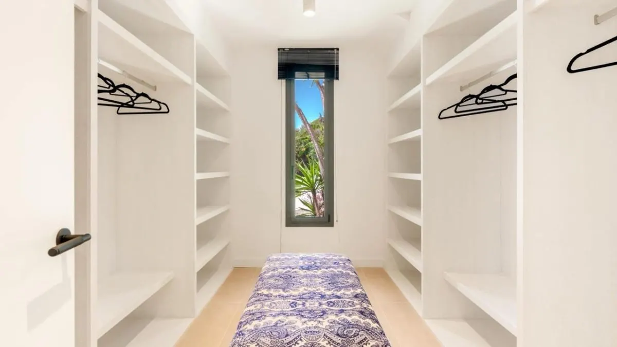Contemporary Mediterranean Villa 123 — Rio Real, Marbella view 18