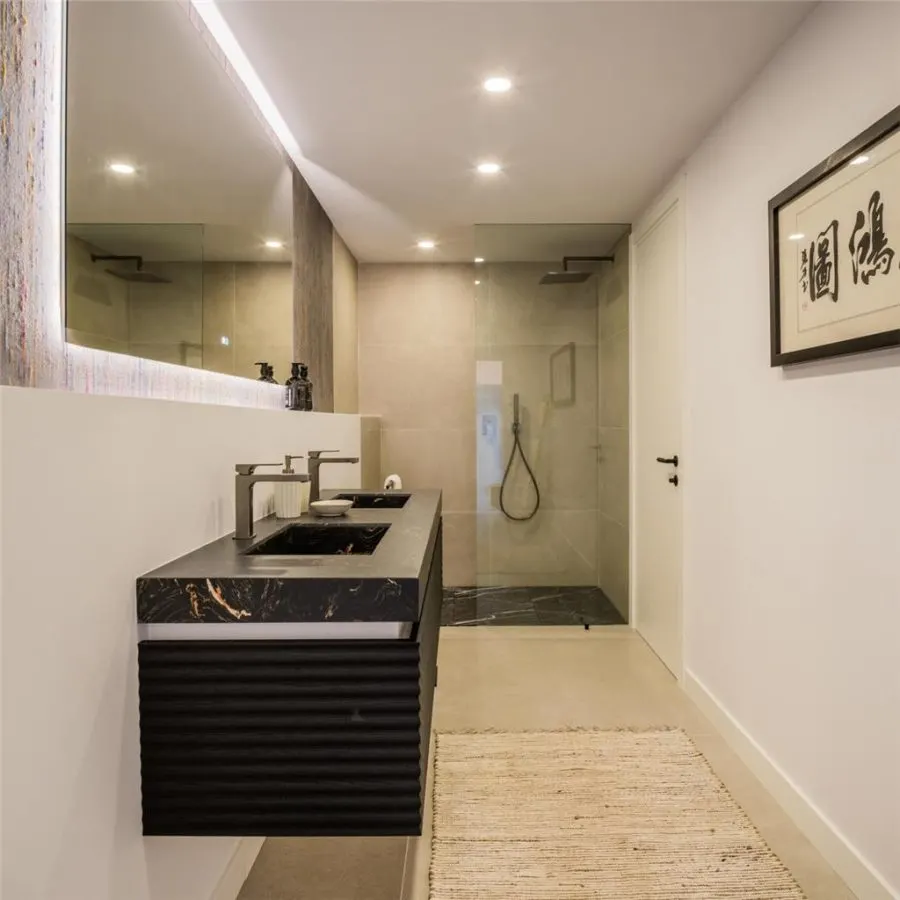 Contemporary Mediterranean Villa 123 — Rio Real, Marbella view 19