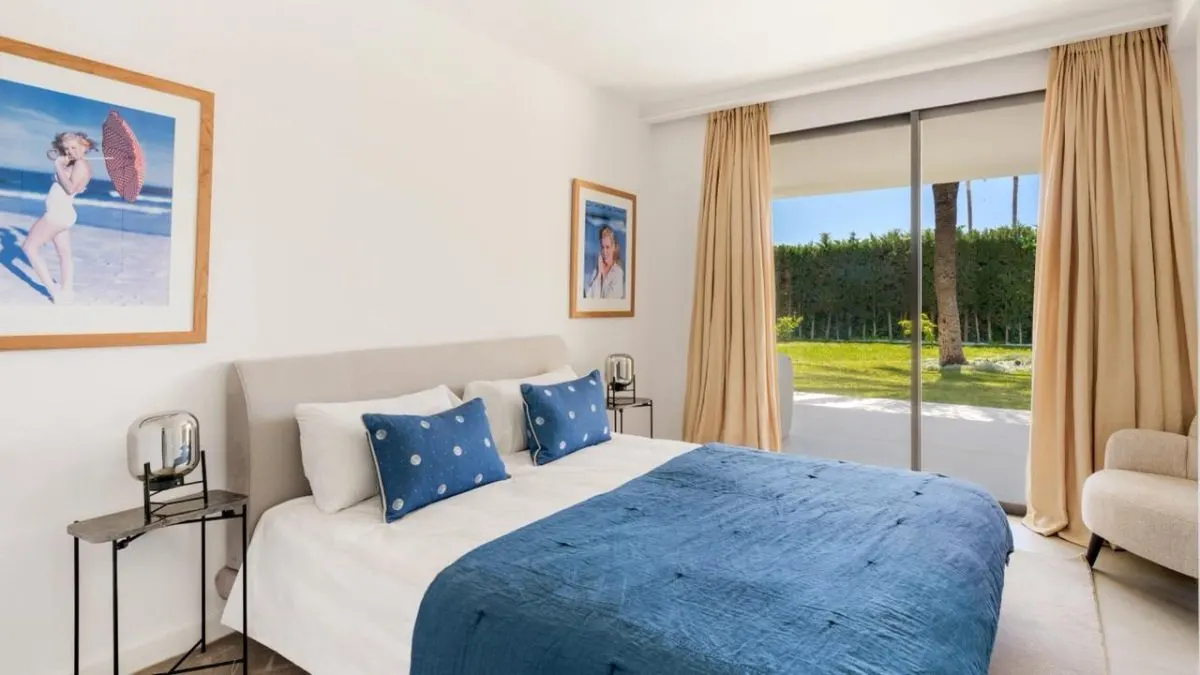 Contemporary Mediterranean Villa 123 — Rio Real, Marbella view 20