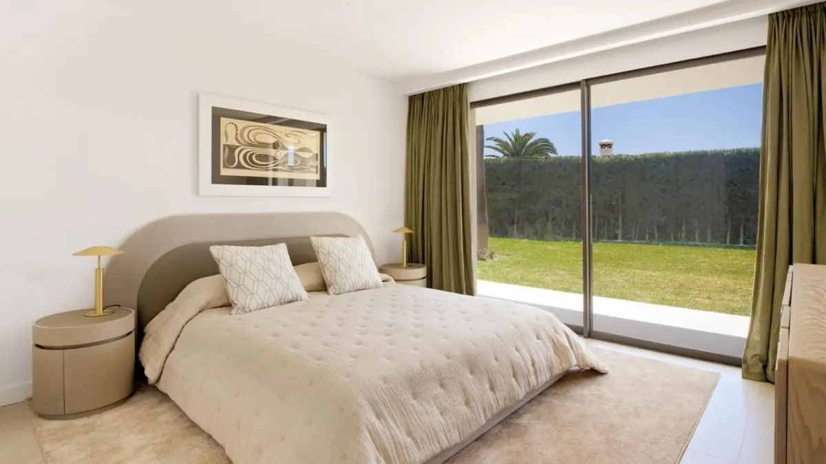 Contemporary Mediterranean Villa 123 — Rio Real, Marbella view 25
