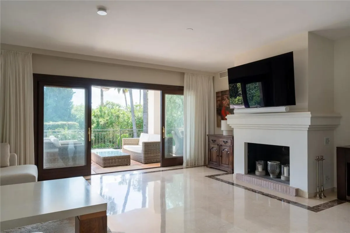 Villa Horizon 108 — La Quinta Private Estate, Marbella view 3