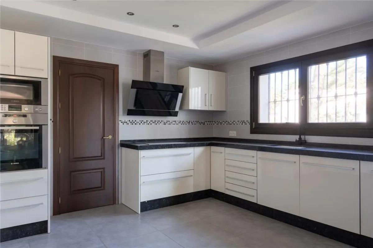 Villa Horizon 108 — La Quinta Private Estate, Marbella view 9