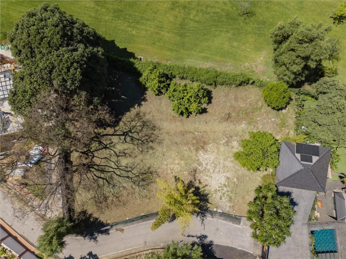 Sovereign Estate Development Plot 110 — El Paraíso, San Pedro de Alcantara view 2