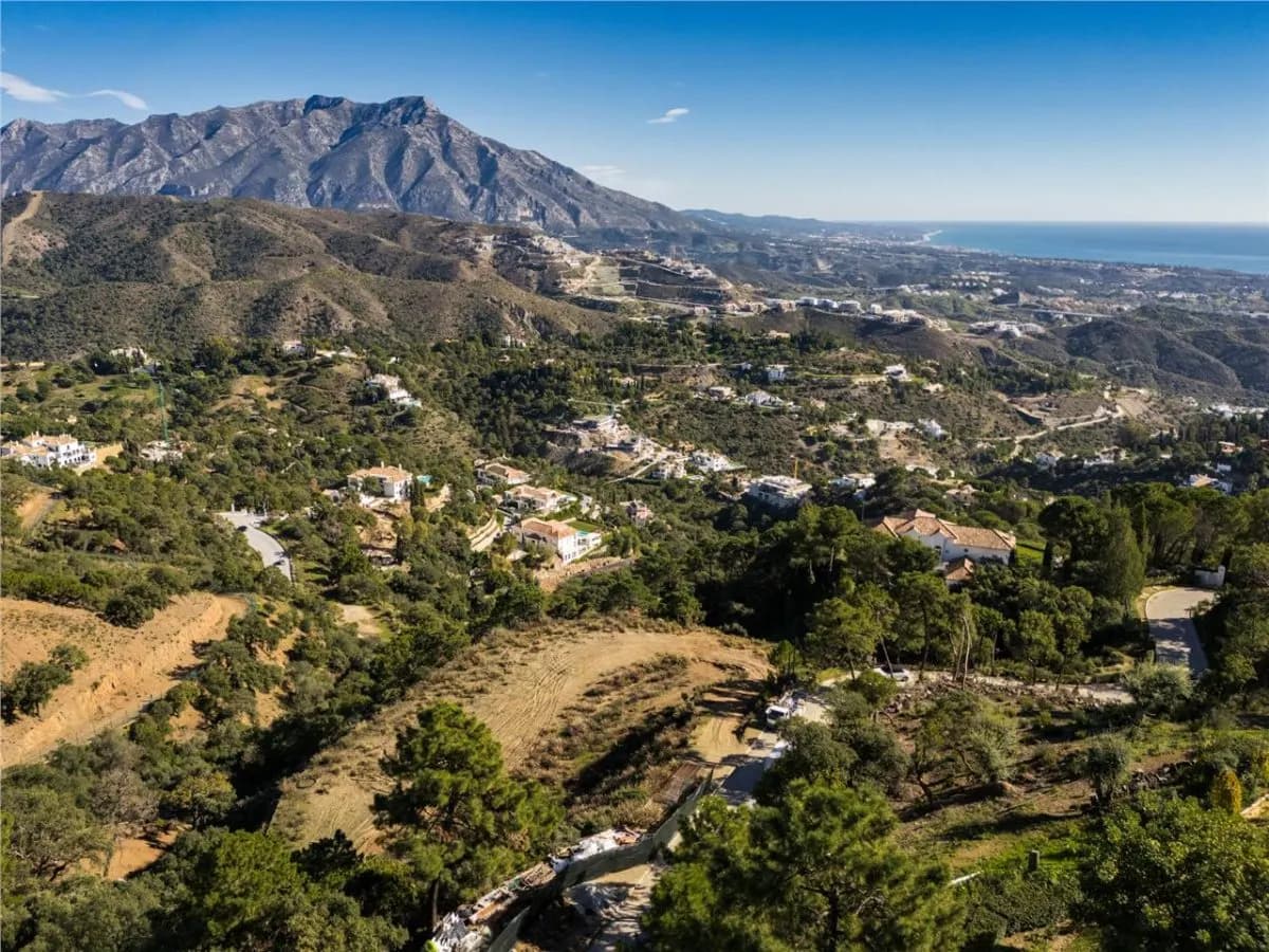 Sovereign Estate Development Plot 116 — Nueva Andalucía, Benahavis — Photograph 1