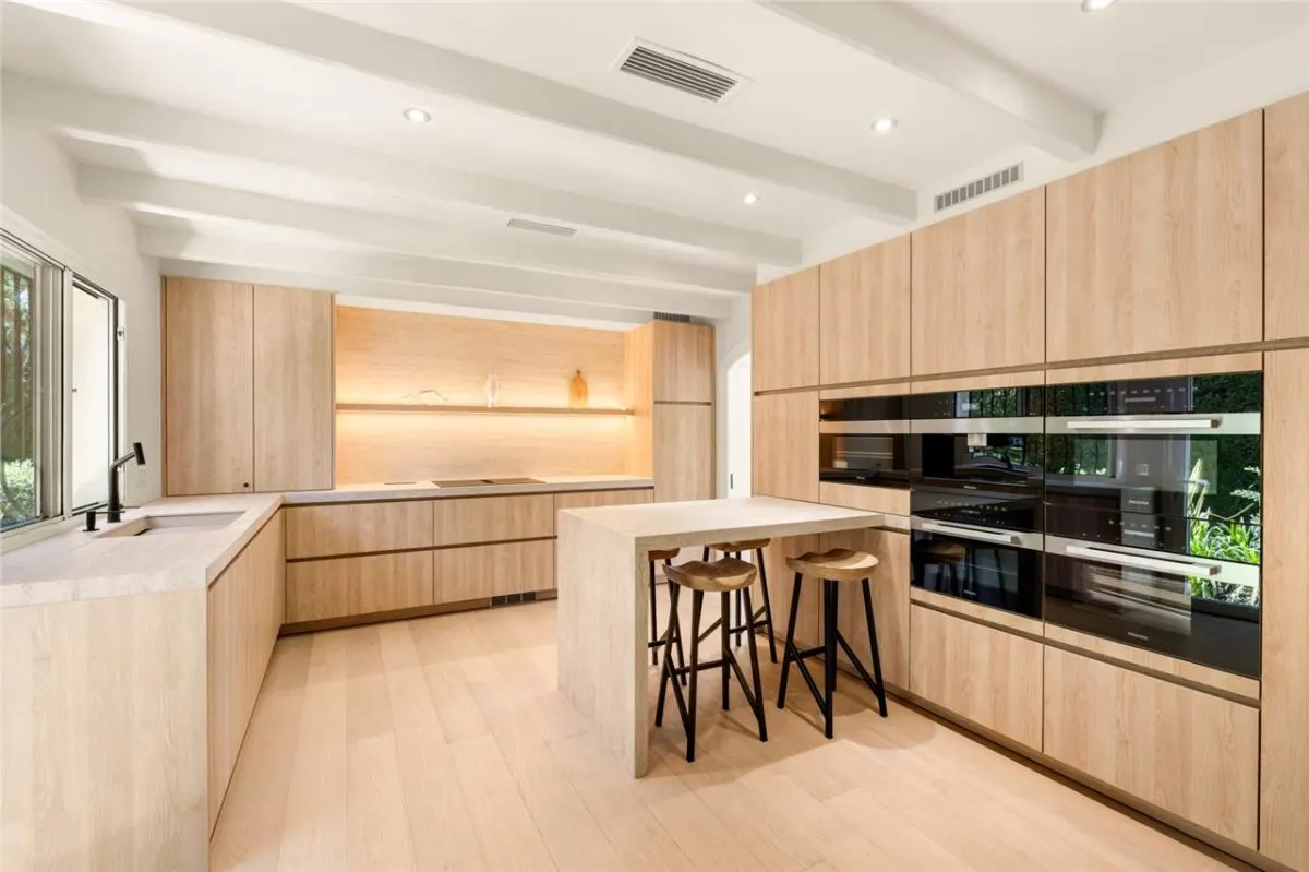 Villa Horizon 115 — Golden Mile Private Estate, Estepona view 4
