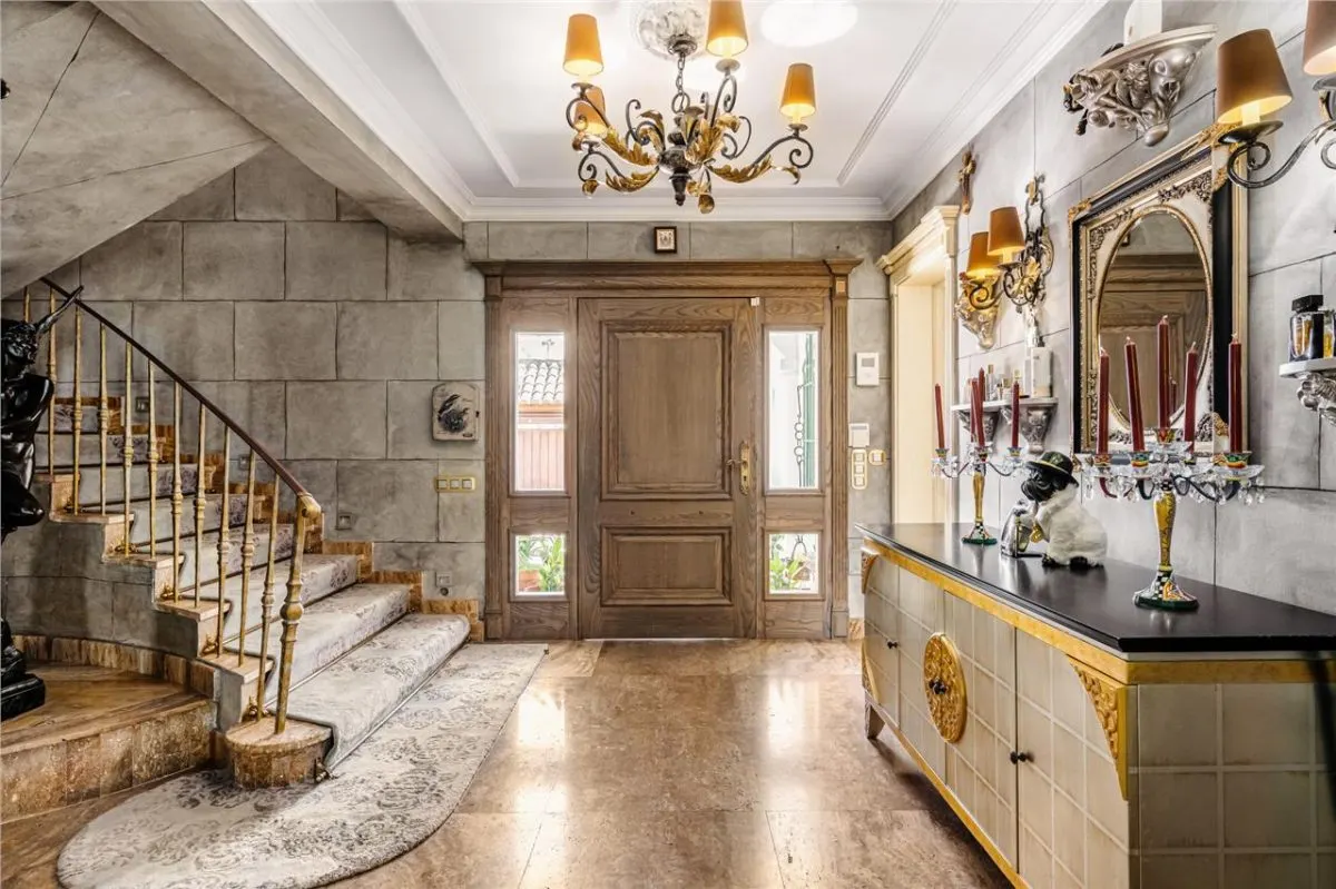 Private Belvedere Estate 144 — Los Monteros, Marbella view 3