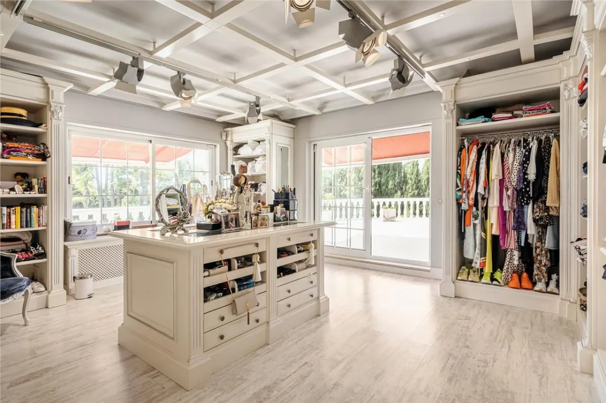 Private Belvedere Estate 144 — Los Monteros, Marbella view 4
