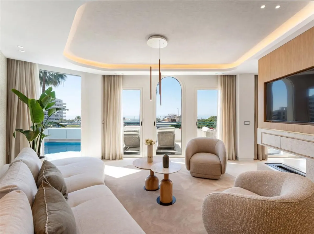 Executive Coastal Residence 114 — Sierra Blanca, Marbella view 3