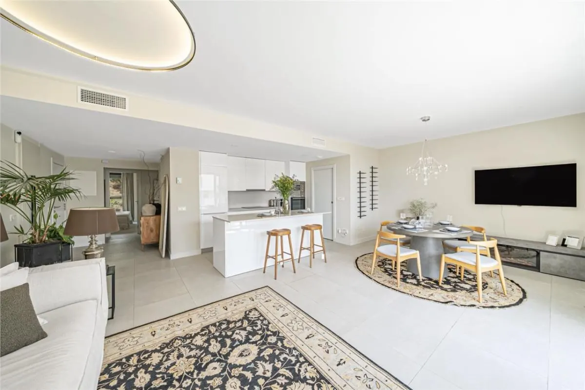 Executive Coastal Residence 117 — Los Flamingos, Estepona view 2